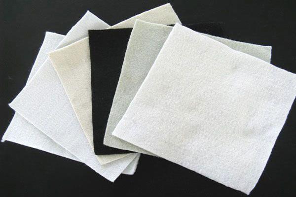 短纤土工布与反虑土工布的区别是什么？  第2张