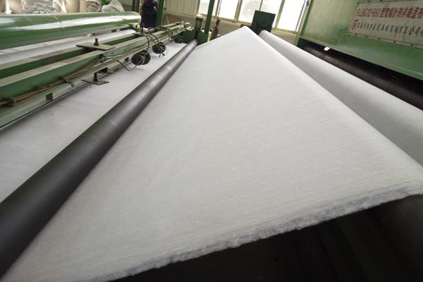 土工布的生产工艺揭秘，全面了解土工布的制作过程  第1张