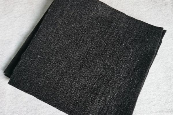 白色土工布与黑色土工布哪个更适合养护呢？