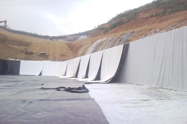 土工布可以直接粘在水泥上吗  第2张