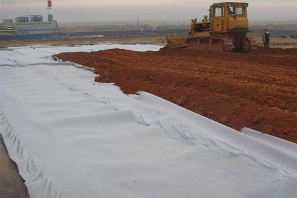 路面养护为什么使用土工布 第3张